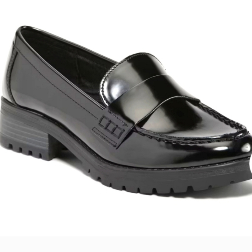 Old Navy Chunky Black Loafers  10 nwt